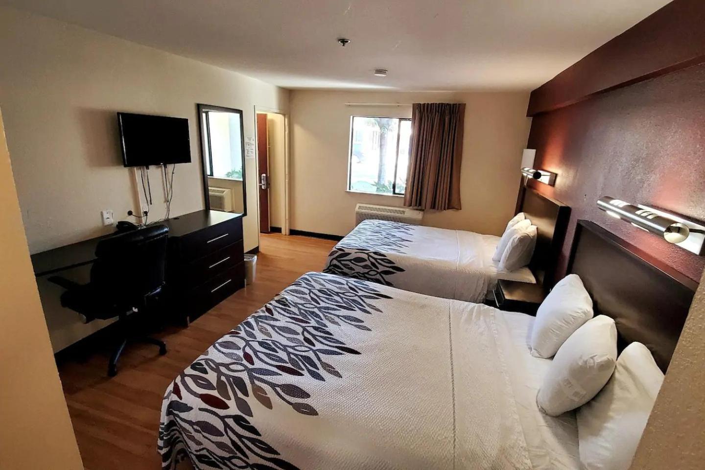 Sacramento Inn & Suites North Highlands المظهر الخارجي الصورة